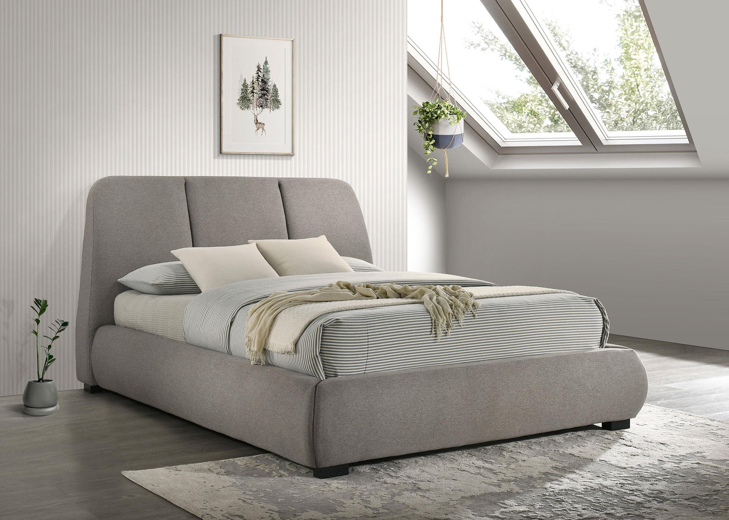 Mokena Queen Bed - Taupe