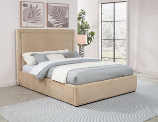 Lawson Queen Bed - Light Saddle