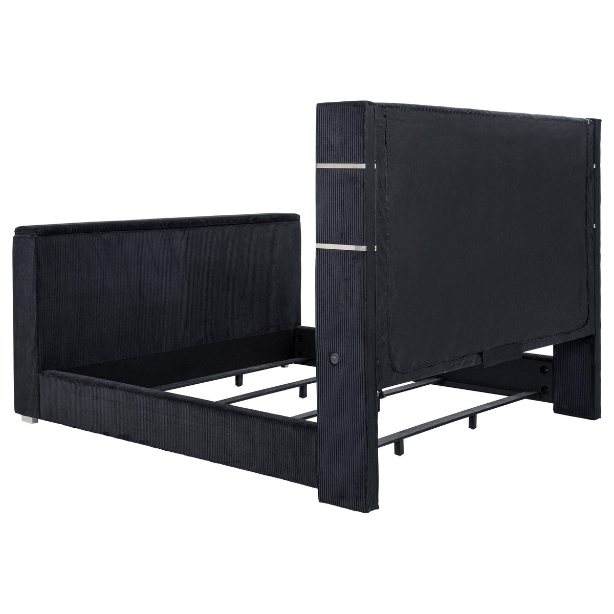 Tisdall E King Bed in Black - Coaster Furniture