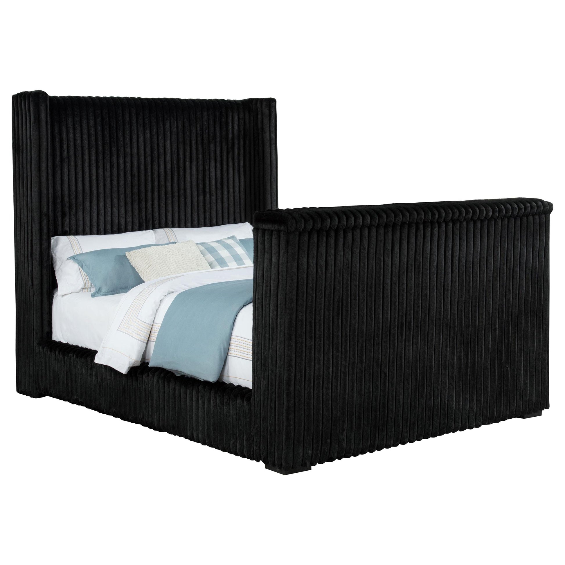 Centergrove Bed in Black