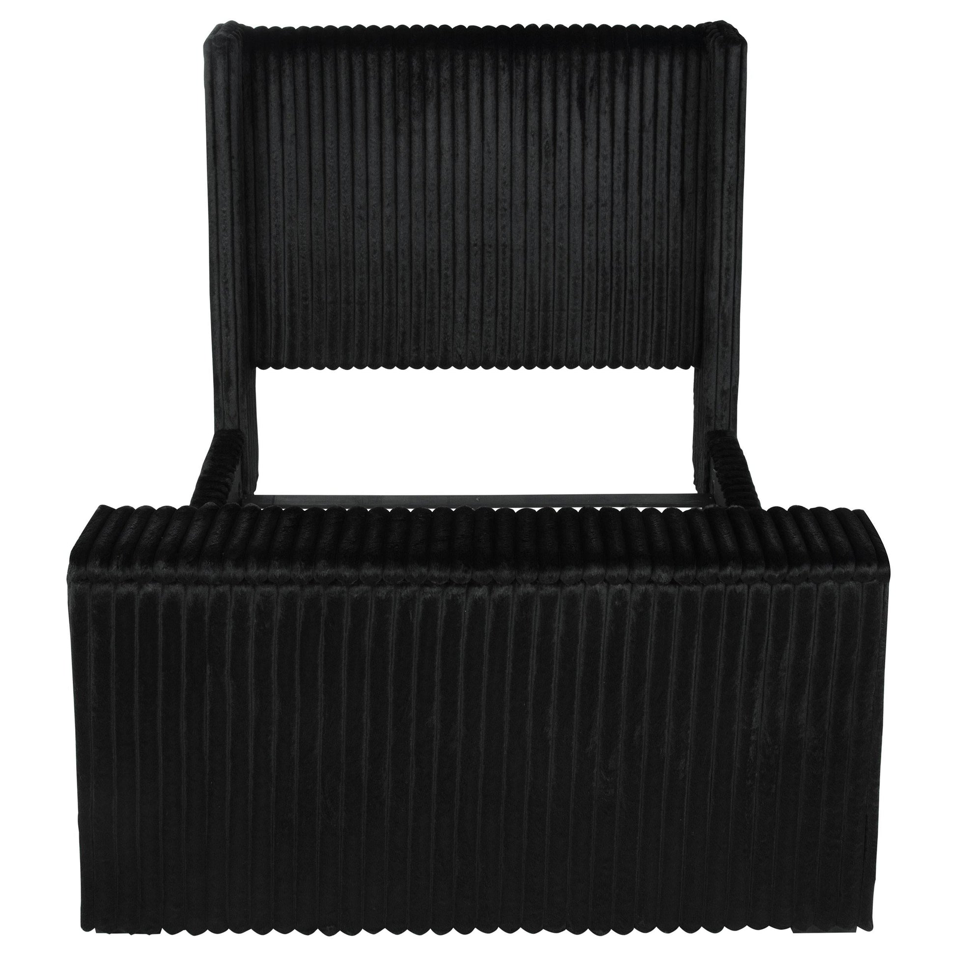 Centergrove Bed in Black