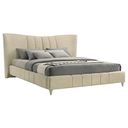 Evelyn Bed in Ivory