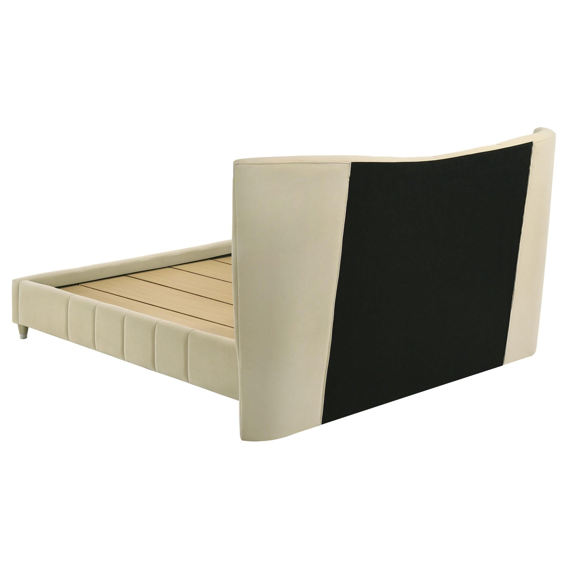 Evelyn Bed in Ivory