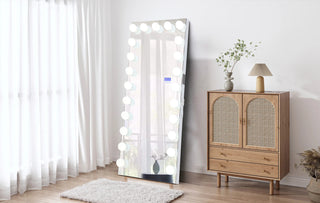 M03 Mirror