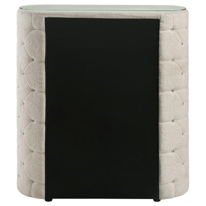Sonya Chest in Ivory - Coaster Furniture