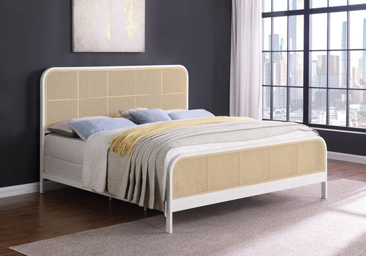 Lanewood E King Bed - White