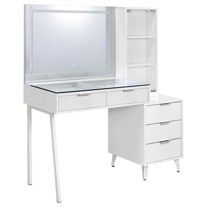 Bunbury Beauty Station in White - Coaster Furniture