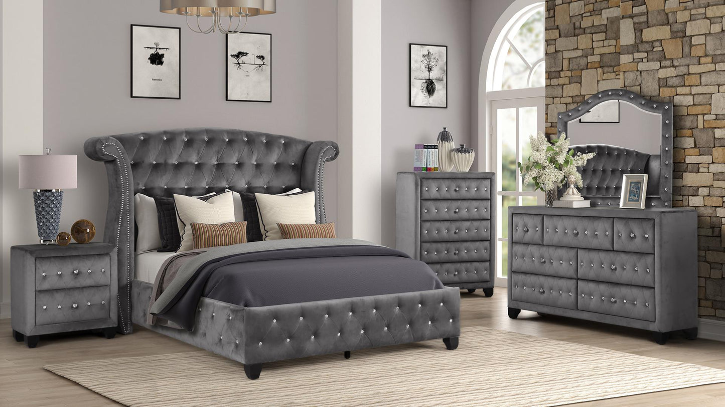 SOPHIA WITH DRESSER